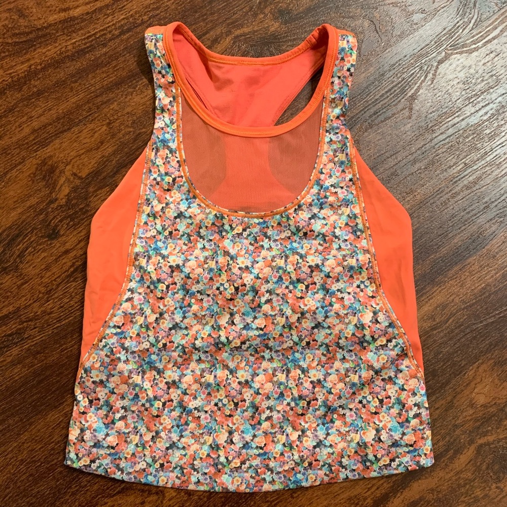 Lululemon crop top floral pink 4